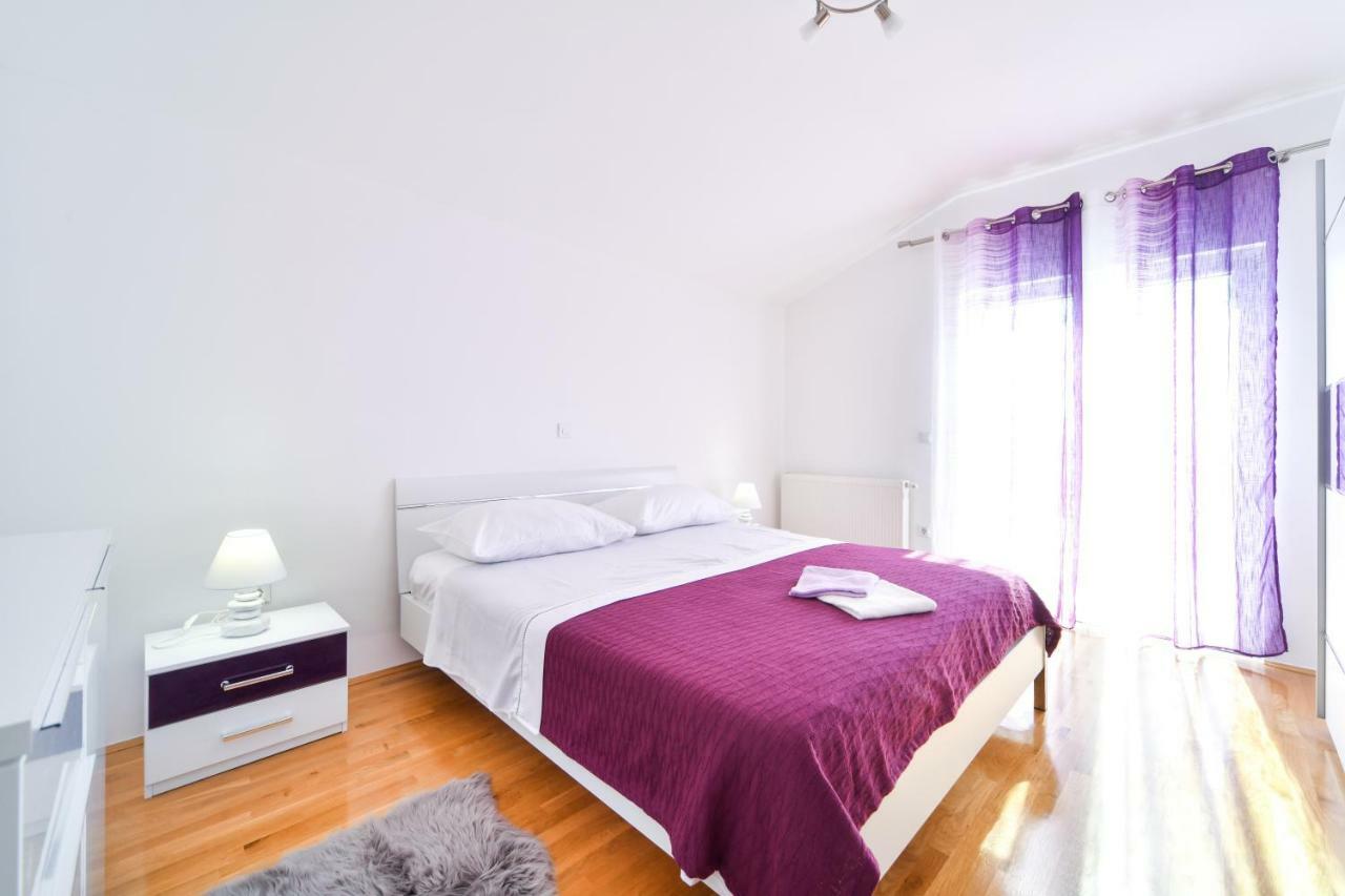 Apartman Novokmet-Crno Hotel Zadar Bagian luar foto