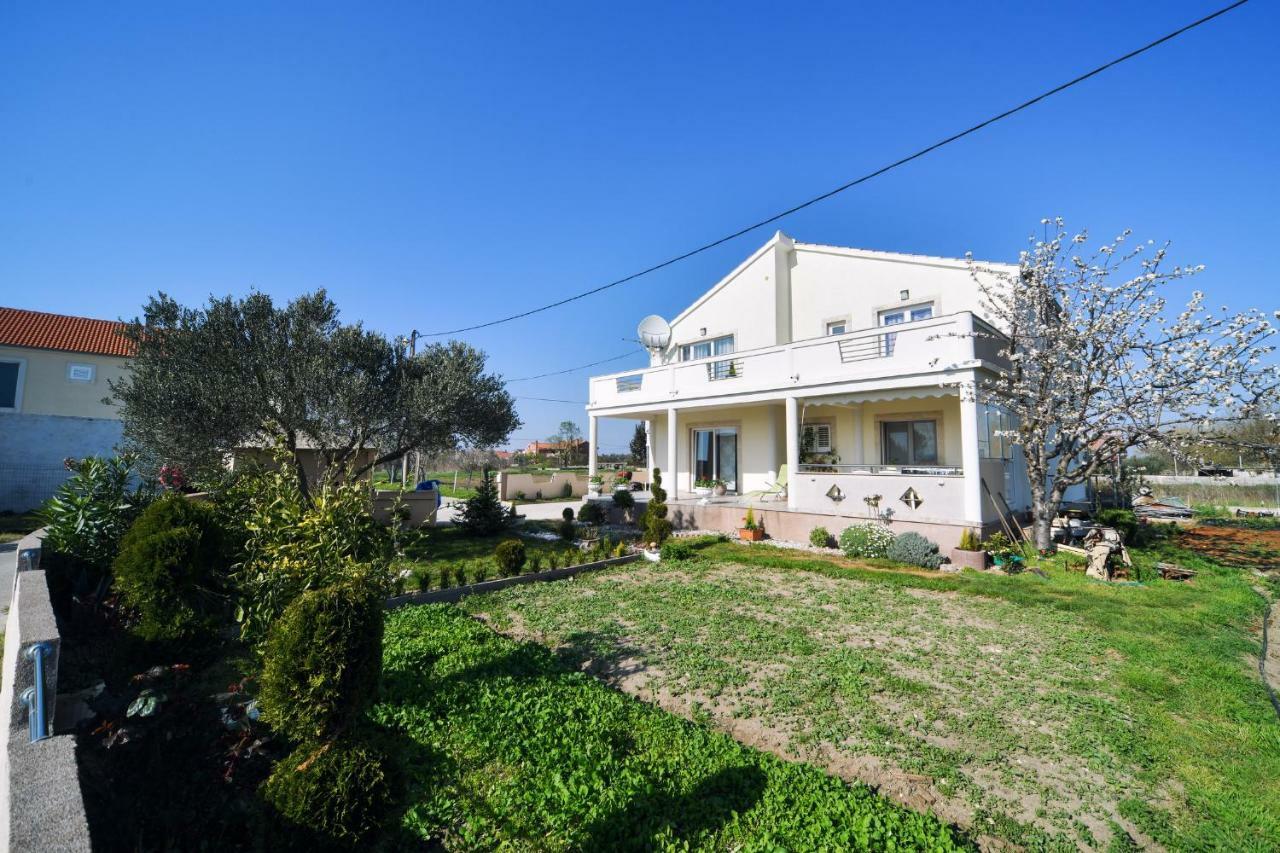 Apartman Novokmet-Crno Hotel Zadar Bagian luar foto